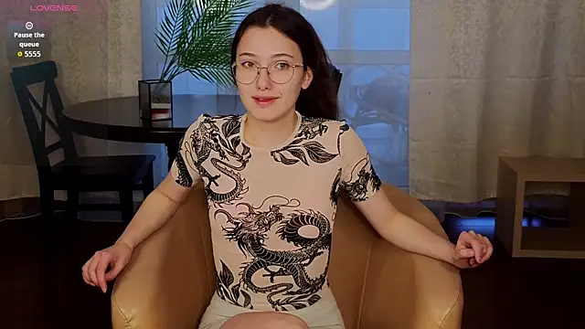 Snapshot of PamTrower chatting on 14, 2, 2026 PamTrower online show from 14, 2, 2026