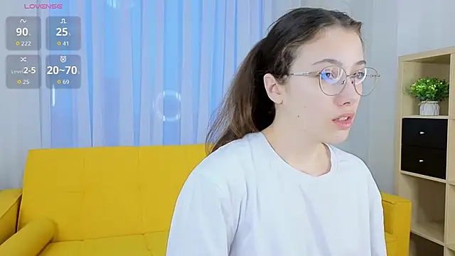 Snapshot of PamTrower chatting on 22, 2, 2026 PamTrower online show from 22, 2, 2026