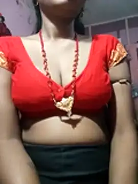 Snapshot of Komal9080 chatting on 3, 3, 2026 Komal9080 online show from 3, 3, 2026