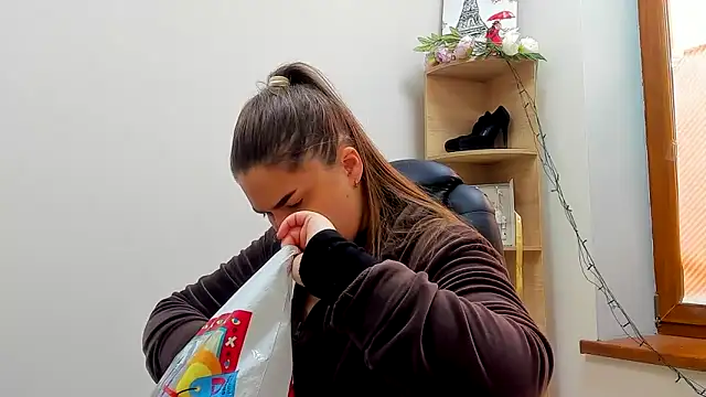 Maddinia online show from 2, 2, 2026