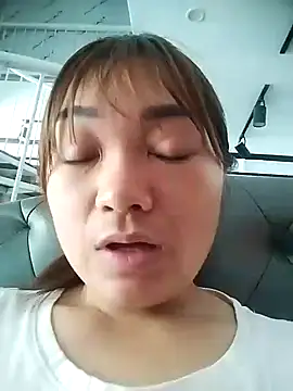 cute-hiphop online show from 1, 7, 2026