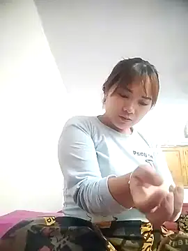 cute-hiphop online show from 18, 7, 2026