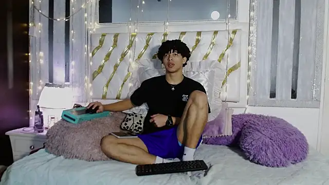 Snapshot of ian_smith_ chatting on 5, 2, 2026 ian smith online show from 5, 2, 2026