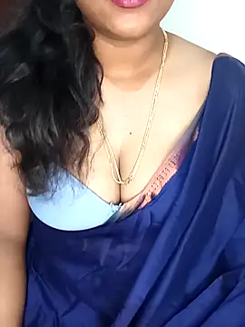 Snapshot of Chinnima143 chatting on 1, 2, 2026 Chinnima143 online show from 1, 2, 2026