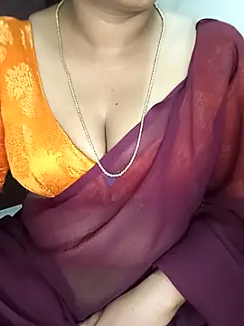 Snapshot of Chinnima143 chatting on 25, 2, 2026 Chinnima143 online show from 25, 2, 2026