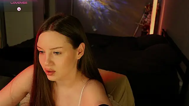 Alisia here online show from 3, 4, 2026