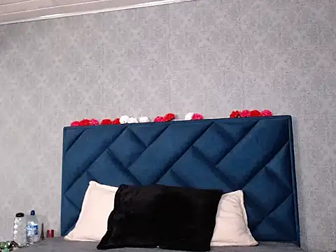 Lia tomson online show from 9, 2, 2026