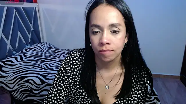 Snapshot of paula_lopez__ chatting on 17, 6, 2026 paula lopez online show from 17, 6, 2026