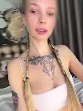 ElyseeXXX online show from 15, 2, 2026