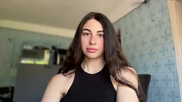 Snapshot of LiluMartiznir chatting on 24, 6, 2026 LiluMartiznir online show from 24, 6, 2026