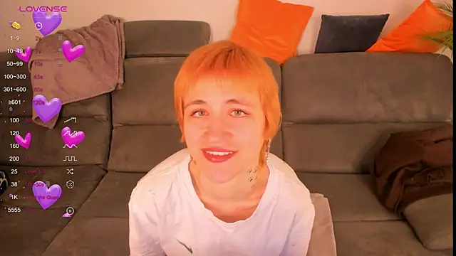 AutumnWhisper online show from 4, 3, 2026