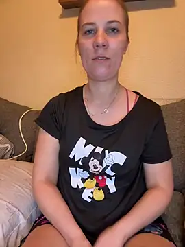 VanesaSeduce online show from 7, 2, 2026