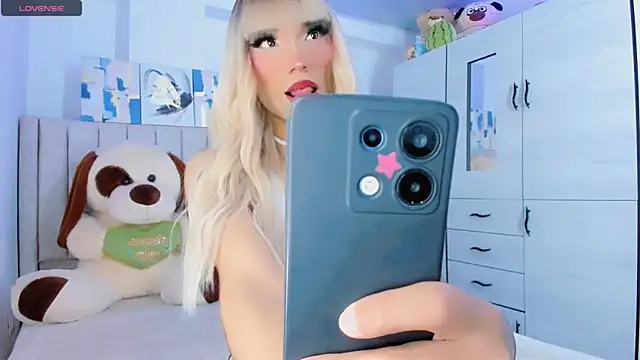 Snapshot of baby_cleo_ chatting on 30, 5, 2026 baby cleo online show from 30, 5, 2026