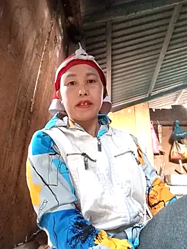 Snapshot of lena-cute chatting on 3, 2, 2026 lena-cute online show from 3, 2, 2026