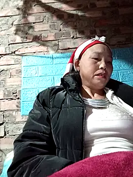 Snapshot of lena-cute chatting on 19, 2, 2026 lena-cute online show from 19, 2, 2026