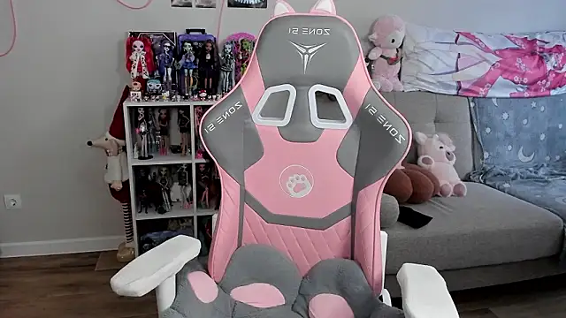 Snapshot of MollysLand chatting on 27, 3, 2026 MollysLand online show from 27, 3, 2026