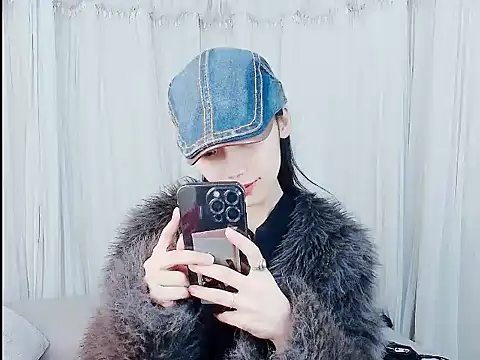 Snapshot of HUIZI8 chatting on 4, 2, 2026 HUIZI8 online show from 4, 2, 2026