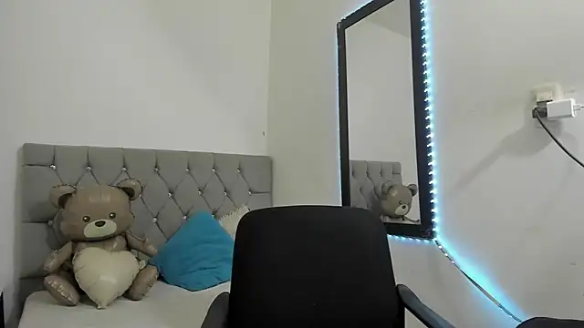 Snapshot of _1DERECK chatting on 18, 2, 2026 1DERECK online show from 18, 2, 2026