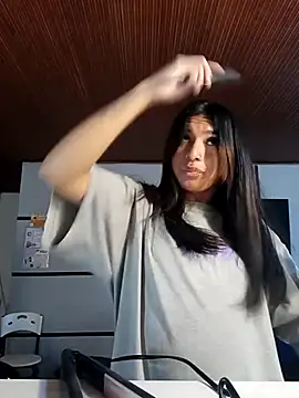 MeelFox online show from 25, 3, 2026