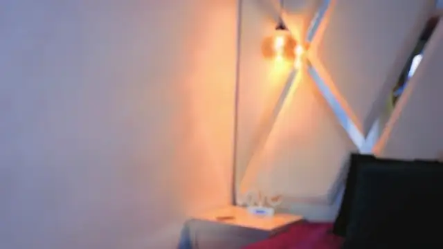 MeelFox online show from 17, 4, 2026