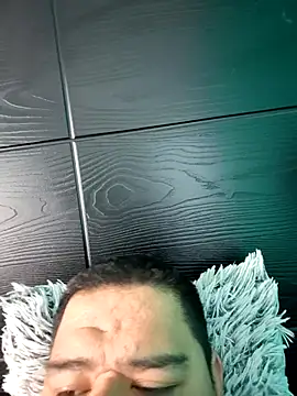 Caliente Gor online show from 5, 4, 2026