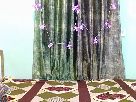 LIZNA 0 online show from 28, 3, 2026