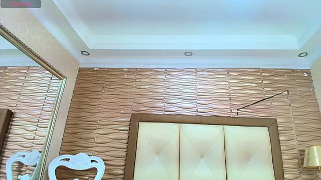 Snapshot of meganrousx chatting on 21, 2, 2026 meganrousx online show from 21, 2, 2026