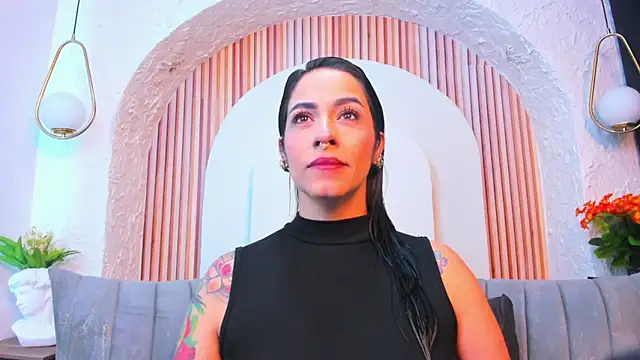 violet scott  online show from 1, 6, 2026