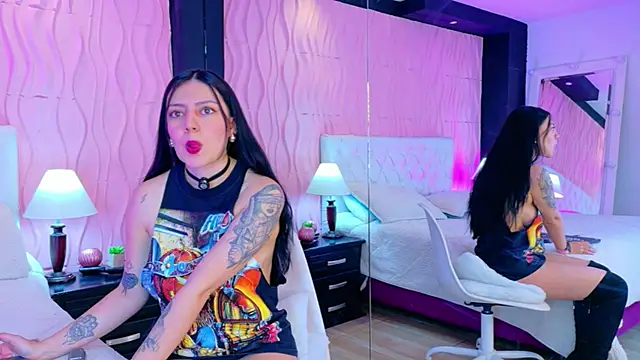 Mia Cherry   online show from 5, 3, 2026