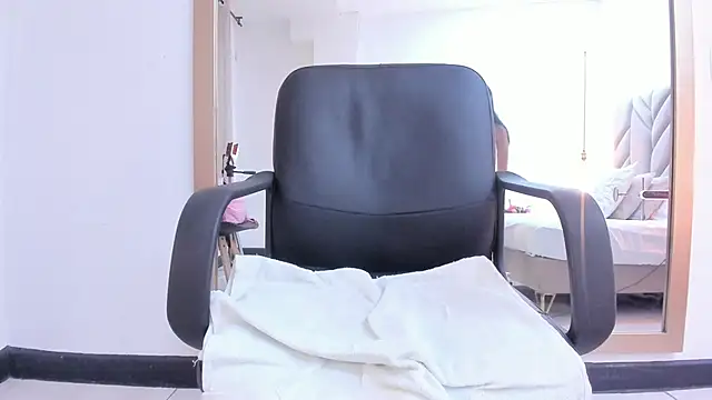 IsabellaFoox online show from 1, 3, 2026