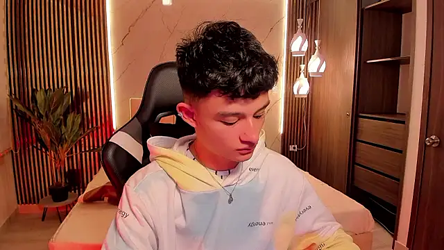 Patrick Howland  online show from 8, 2, 2026