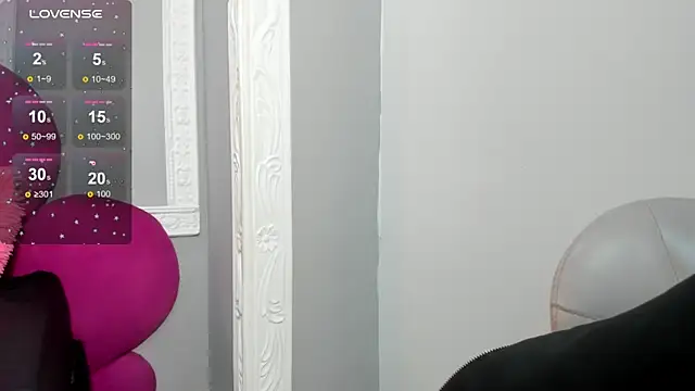 Snapshot of Raven_love chatting on 10, 7, 2026 Raven love online show from 10, 7, 2026