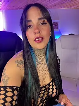 Annie Alicee online show from 1, 3, 2026