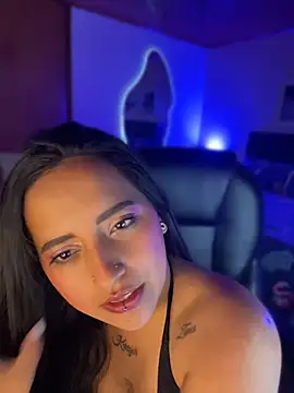 Annie Alicee online show from 9, 4, 2026