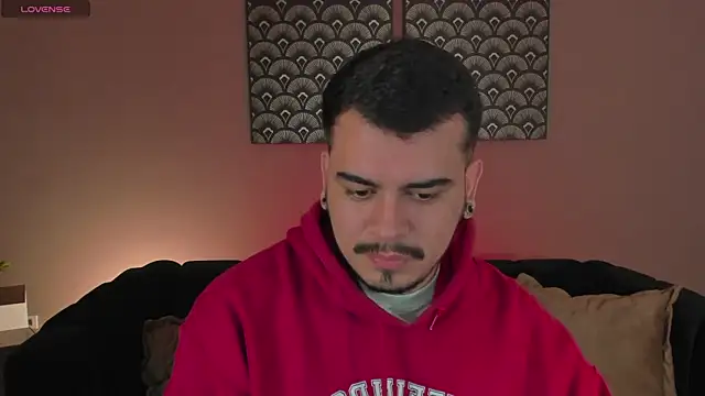 Snapshot of Chriss_Hunt chatting on 9, 2, 2026 Chriss Hunt online show from 9, 2, 2026