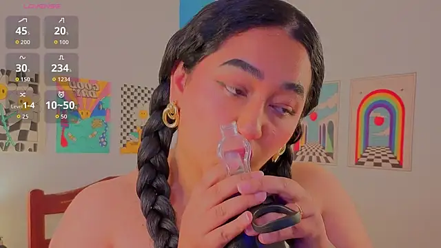 hipatia1moretime online show from 4, 4, 2026