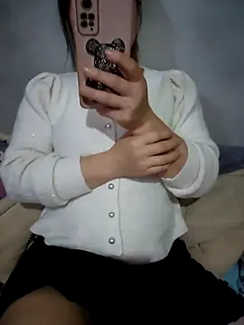 Snapshot of aki_zz69 chatting on 20, 2, 2026 aki zz69 online show from 20, 2, 2026