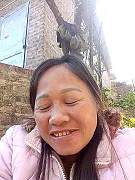 Bigboob pussyxx online show from 5, 2, 2026