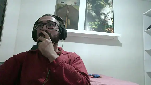 Redlovecouple online show from 28, 4, 2026