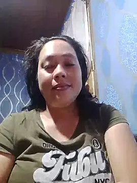 May Bombs online show from 27, 5, 2026