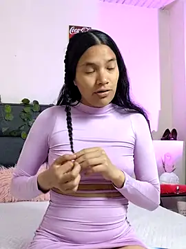 Snapshot of Julieta_Parker chatting on 11, 2, 2026 Julieta Parker online show from 11, 2, 2026