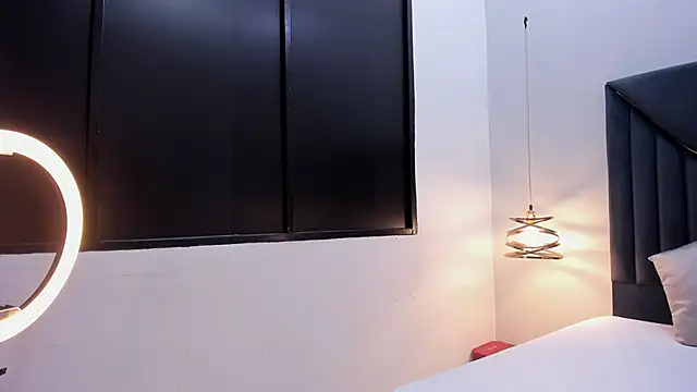 EmilyKartters online show from 25, 2, 2026