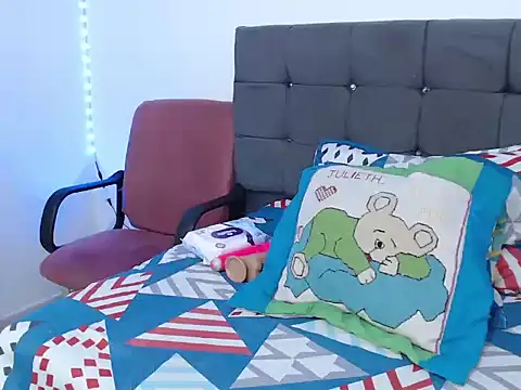 latin riahnna jp online show from 11, 2, 2026