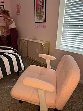 mooviebaby online show from 28, 5, 2026