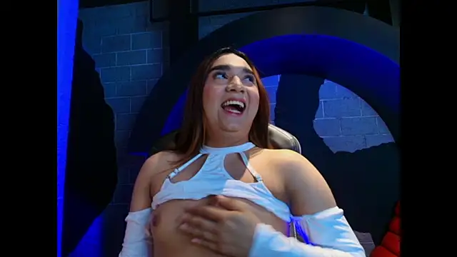 Snapshot of TSExoticFuck chatting on 7, 2, 2026 TSExoticFuck online show from 7, 2, 2026