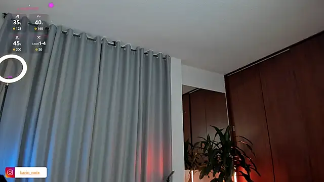 Snapshot of karinnixx chatting on 18, 4, 2026 karinnixx online show from 18, 4, 2026