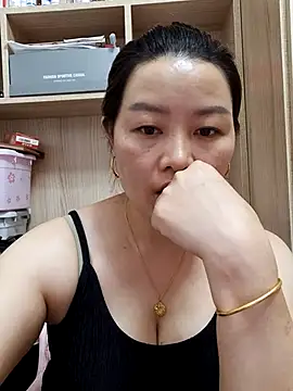 Snapshot of Jennie_dogy chatting on 7, 6, 2026 Jennie dogy online show from 7, 6, 2026