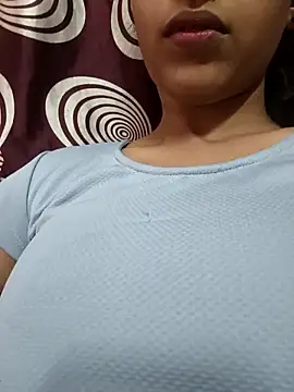 komalsharma99 online show from 7, 5, 2026