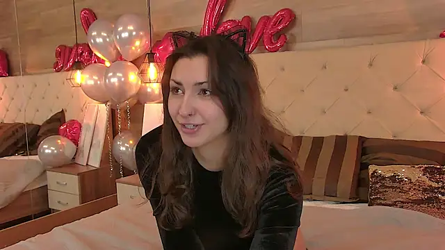 Snapshot of AngelaCox chatting on 11, 2, 2026 AngelaCox online show from 11, 2, 2026