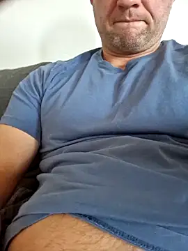 Snapshot of Tommyzzzzzz chatting on 8, 5, 2026 Tommyzzzzzz online show from 8, 5, 2026